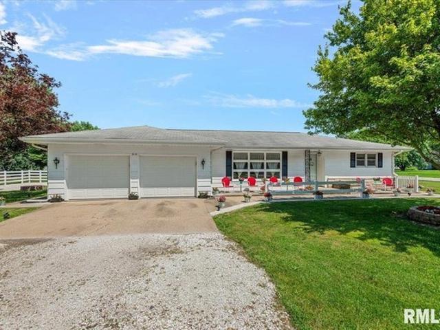 House for sale in Ashland, Illinois