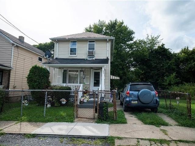 House for sale in Beaver, Pennsylvania