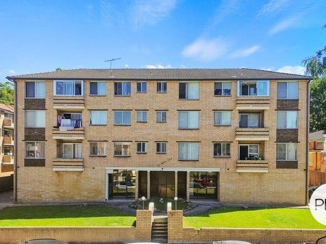 Apartment for rent in Sydney, Liverpool City Council