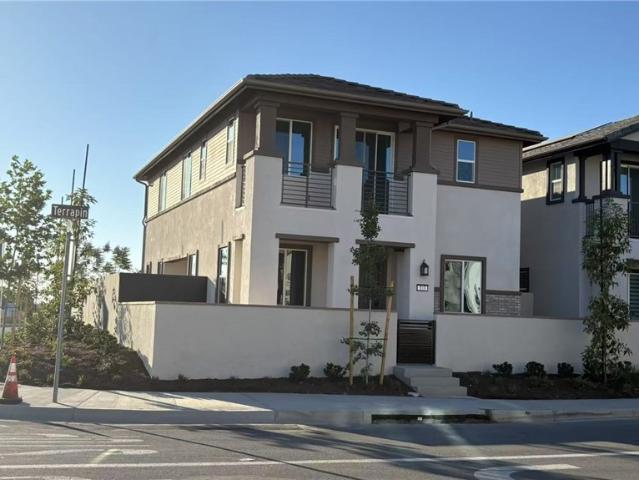 Condo for sale in Orange County Great Park, Irvine