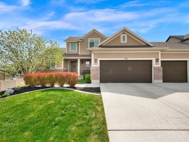 House for sale in Saratoga Springs, Utah