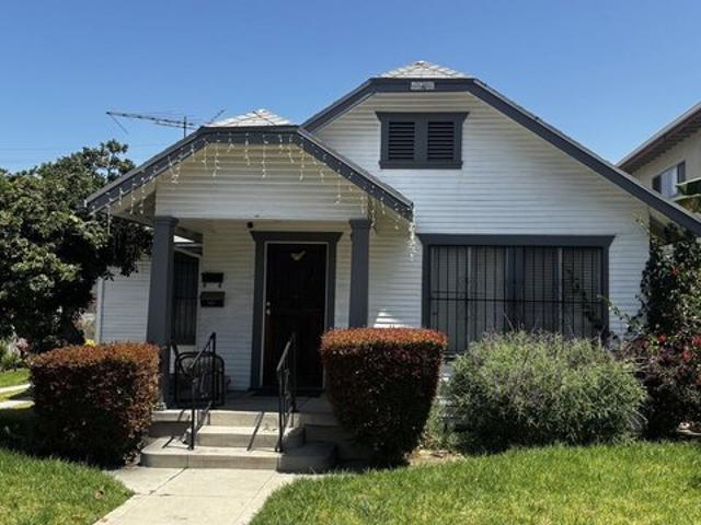 House for sale in Inglewood, California