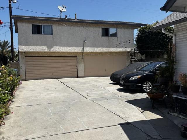 House for sale in Inglewood, California