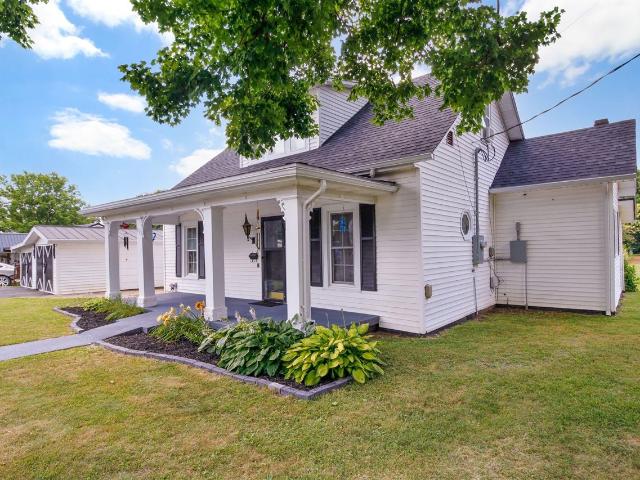 House for sale in Horse Cave, Kentucky
