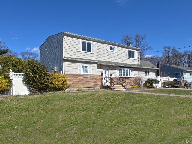Property for sale in Babylon, New York