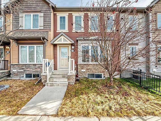 House for sale in Airdrie, Alberta