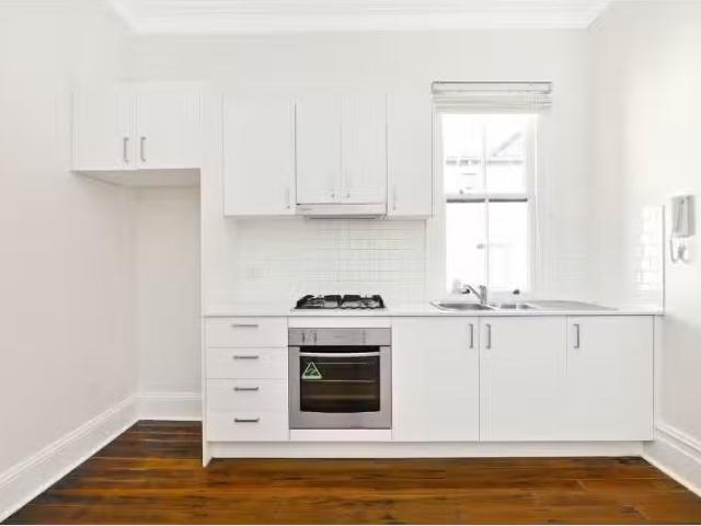 Apartment for rent in Stanmore
