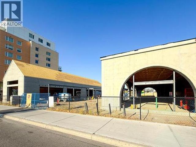 Commercial for rent in Winfield, British Columbia