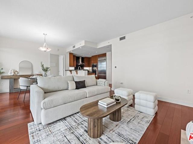 Condo for sale in Irvine, Orange County