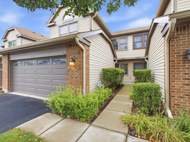 Townhouse for sale in Arlington Heights, Illinois