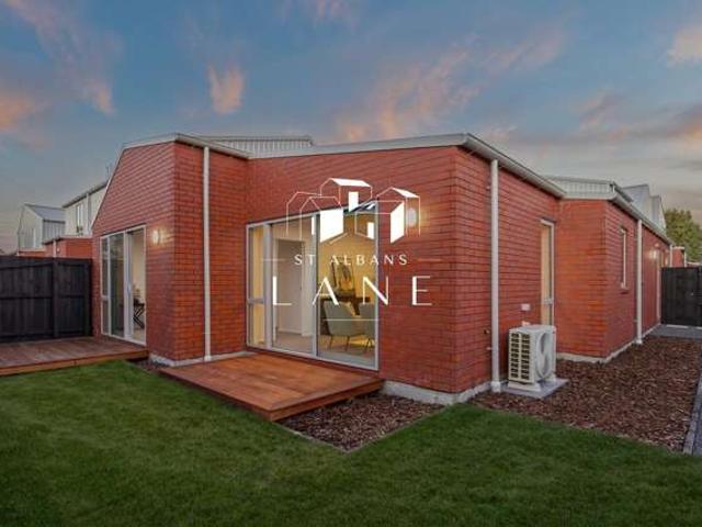Townhouse for sale in Saint Albans, Canterbury
