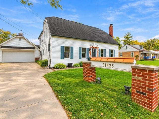 House for sale in Fraser Farms, Fraser