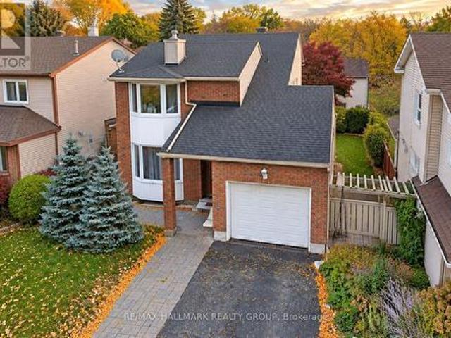 House for sale in Bay, Ottawa