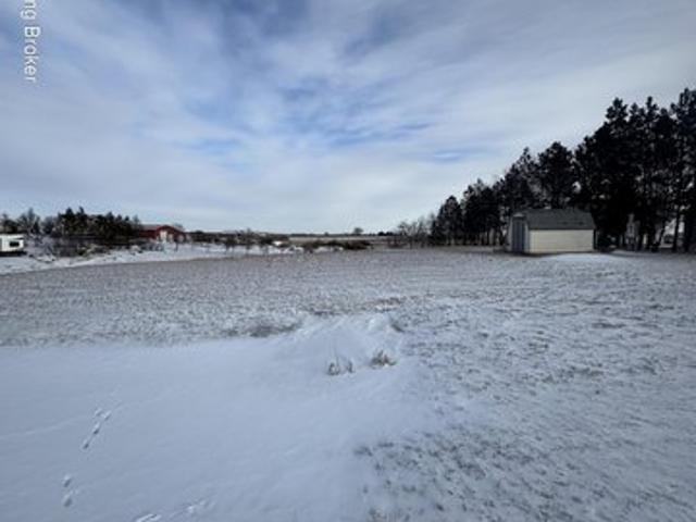 Land for sale in Dickinson, North Dakota