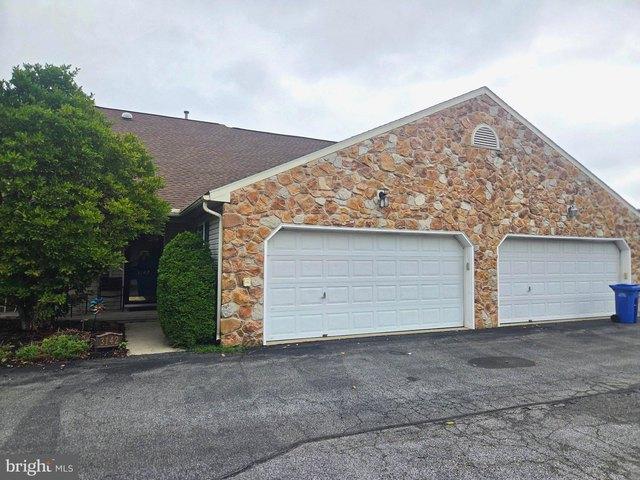 Townhouse for sale in Dover, Pennsylvania