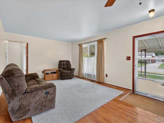 House for sale in Fraser, Michigan