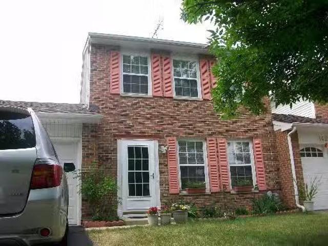 Condo for rent in Carol Stream