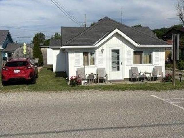 Commercial for sale in Port Bruce, Ontario