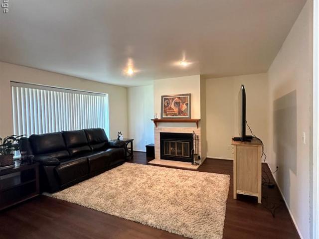 Condo for sale in Farmington