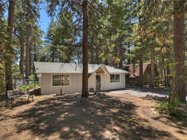 House for sale in Running Springs