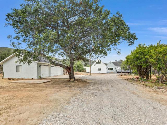 House for sale in Spring Valley