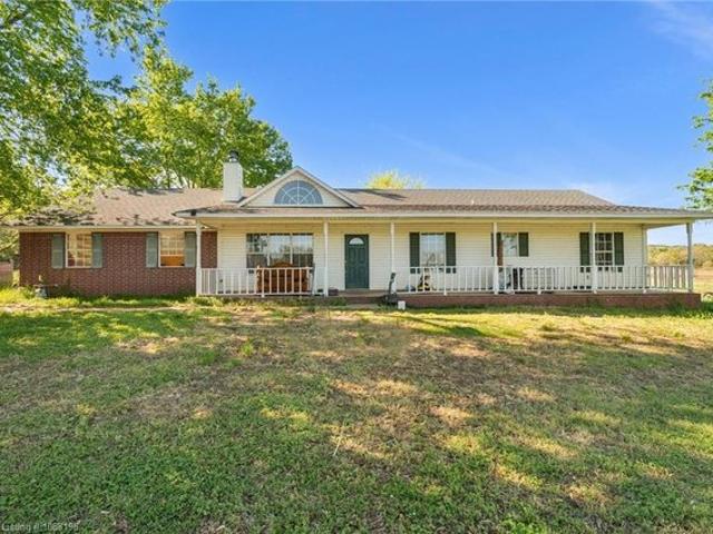 House for sale in Ark