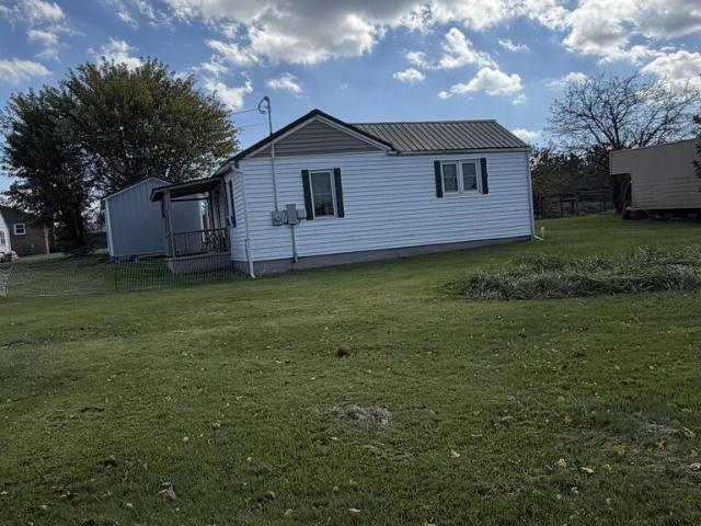 House for sale in Low Gap, Galax