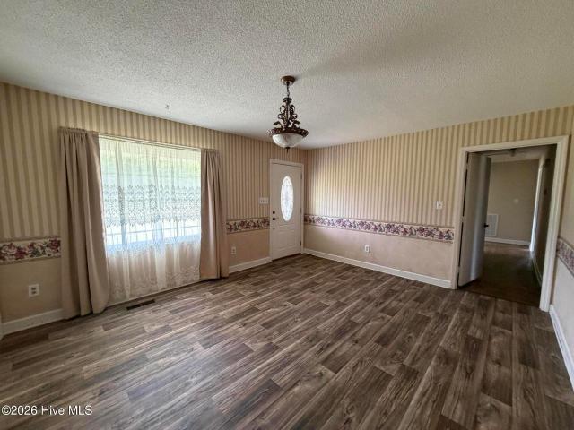 House for sale in Cove City, North Carolina