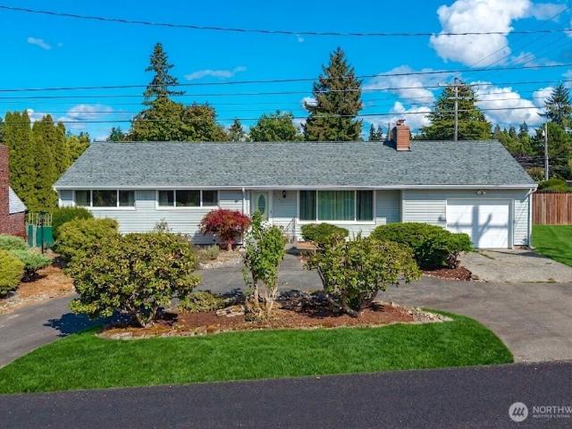 House for sale in University Place, Washington