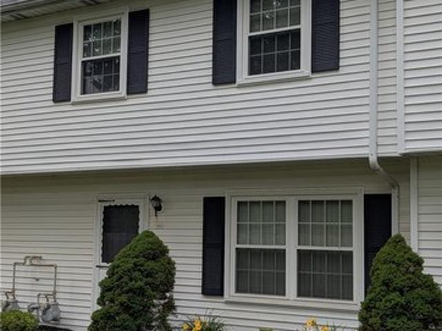 Condo for sale in Willoughby, Ohio