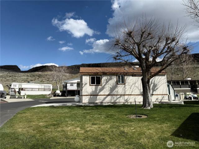Property for sale in Coulee City, Washington