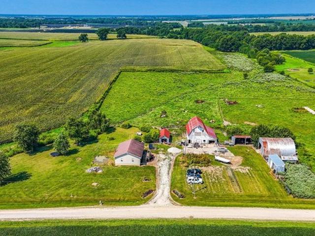 Farm for sale in Vandalia, Missouri