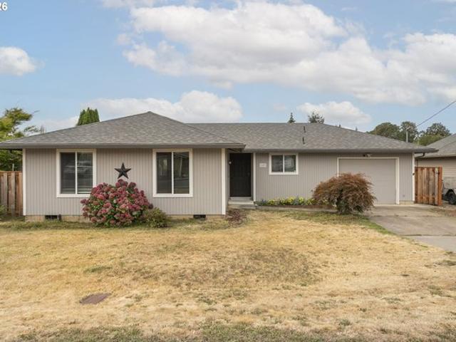 House for sale in Oregonia
