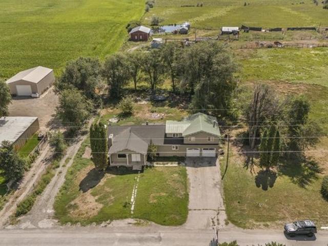 House for sale in Menan, Idaho
