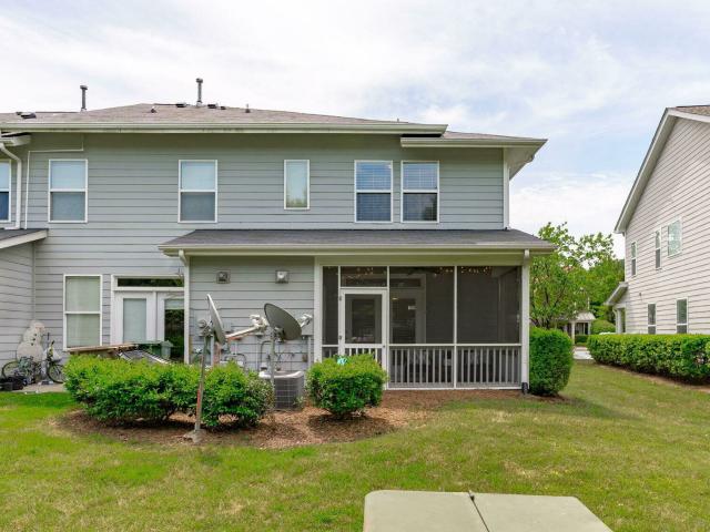 Townhouse for rent in Cary