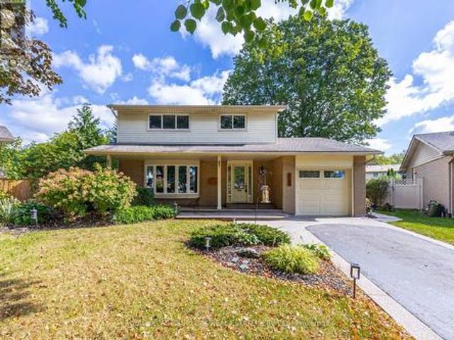 House for sale in Burlington, Ontario