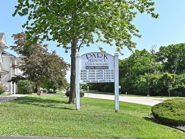 Condo for sale in Mount Pleasant, Wisconsin