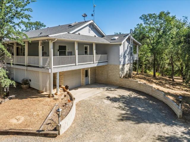 House for sale in North Fork, California