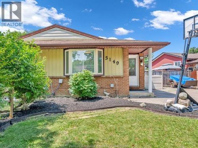 House for sale in Maidstone, Ontario