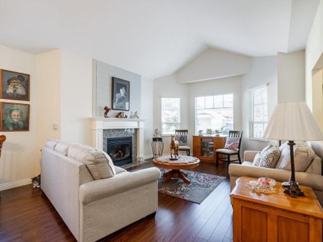 Townhouse for sale in Walnut Grove, British Columbia