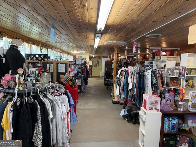 Commercial for sale in Georgia