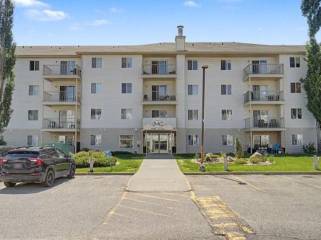 Condo for sale in Stony Plain, Alberta