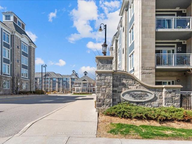 Condo for sale in Whitby, Golden Horseshoe