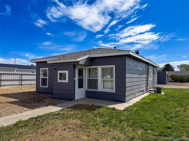 House for sale in Kit Carson, Colorado
