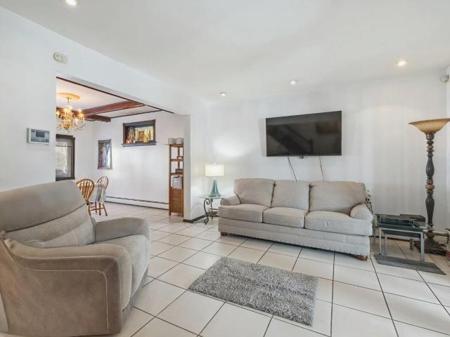 House for sale in Hudson, New Jersey