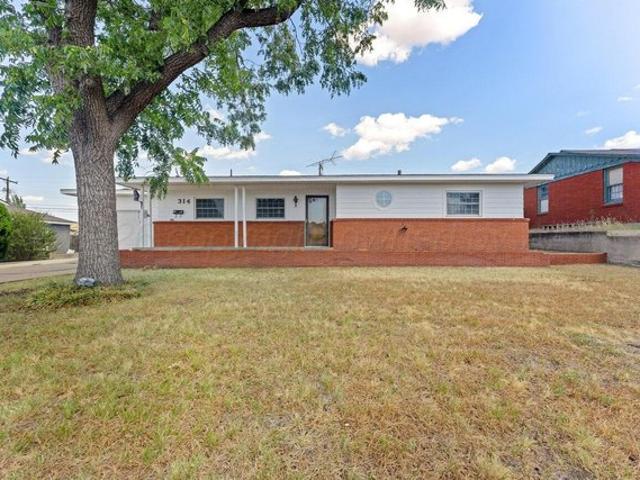 House for sale in Borger, Texas