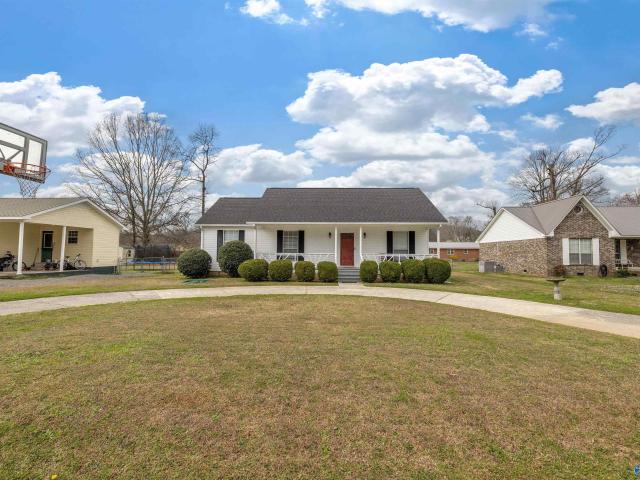 House for sale in Scottsboro, Alabama