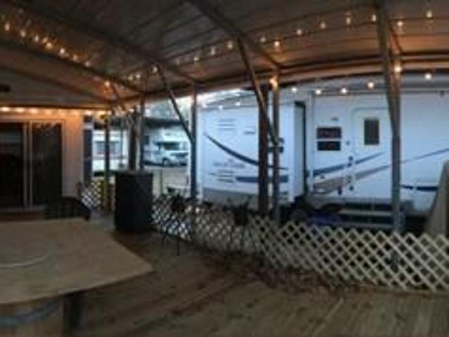 House for sale in Yantis