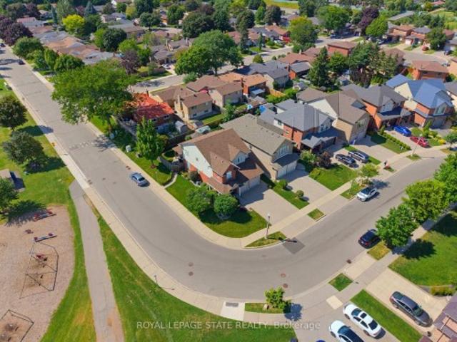 House for sale in Ancaster, Ontario