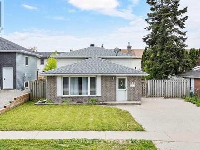 House for sale in North Bay, Ontario